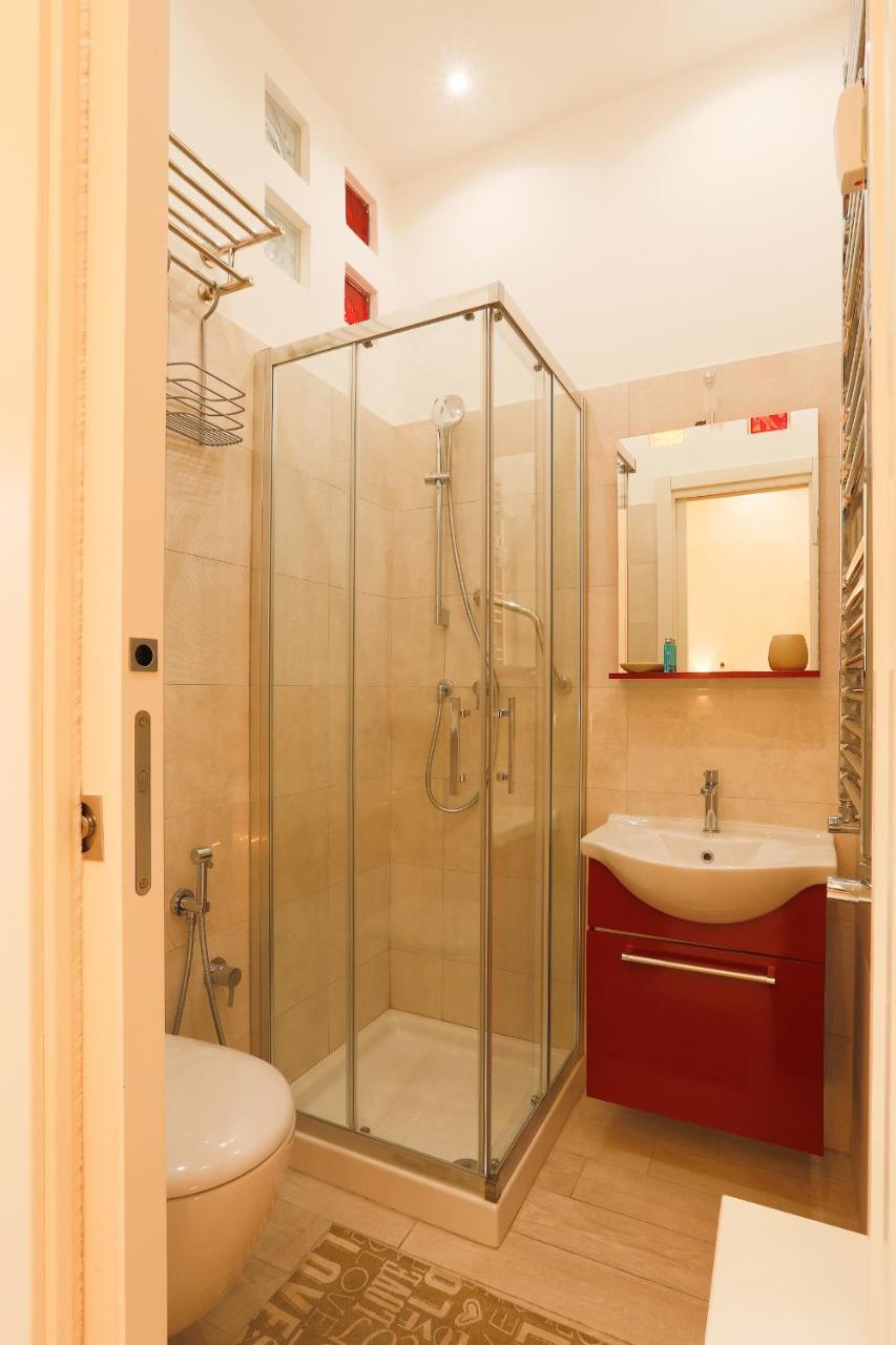Spartacus Inn Apartment Roma Dış mekan fotoğraf
